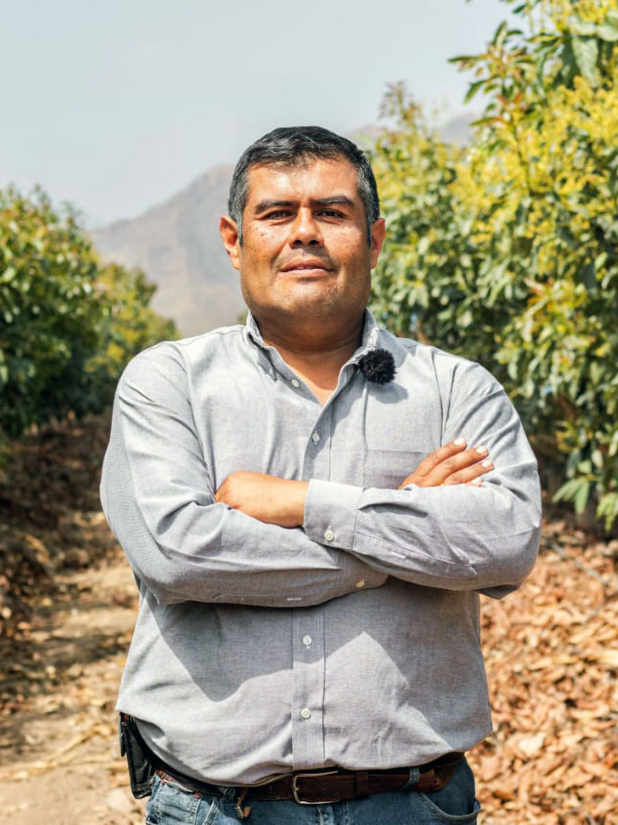 ING. CÉSAR FERNÁNDEZ